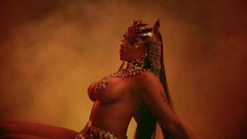 Queen ники минаж, Ganja burn ники минаж, Nicki minaj queen