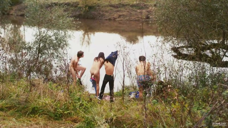 Голые екатерина виноградова татьяна чепелевич, Голые на деревенском пруду, Нудисты голые