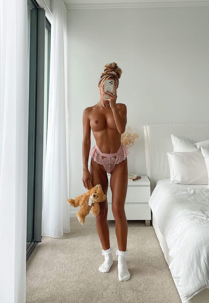 Эбби доуз abby dowse топлес
