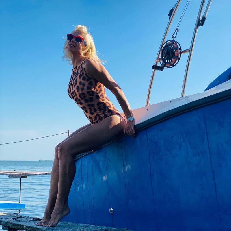 Алена свиридова в купальнике, Алена свиридова, Алена свиридова певица