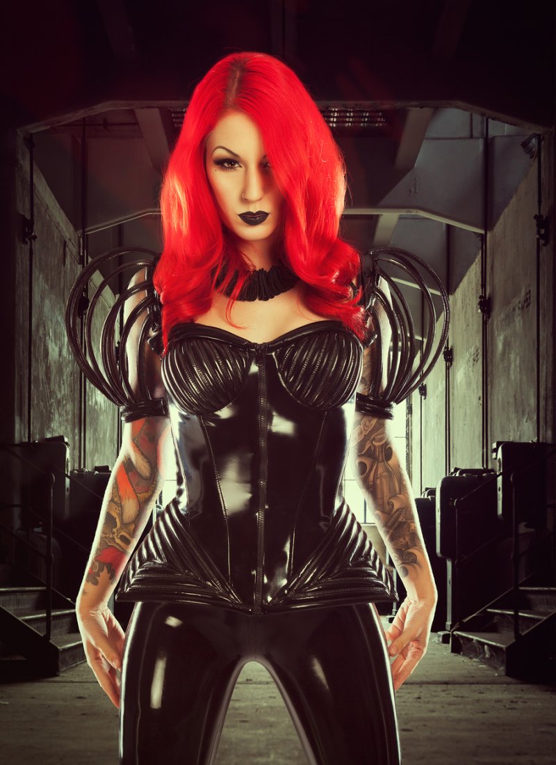 Cervena fox, Cervena fox модель, Латекс