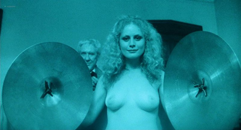 Сигурни уивер 1984, Beverly dangelo, «мастер и маргарита» анна дымна (польша