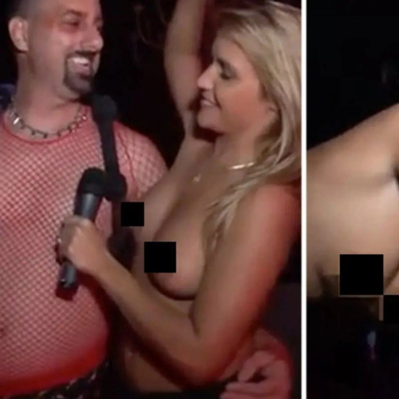 Дженни скордамаглия (jenny scordamaglia)., Дженни скордамалья, Микрофон в руках