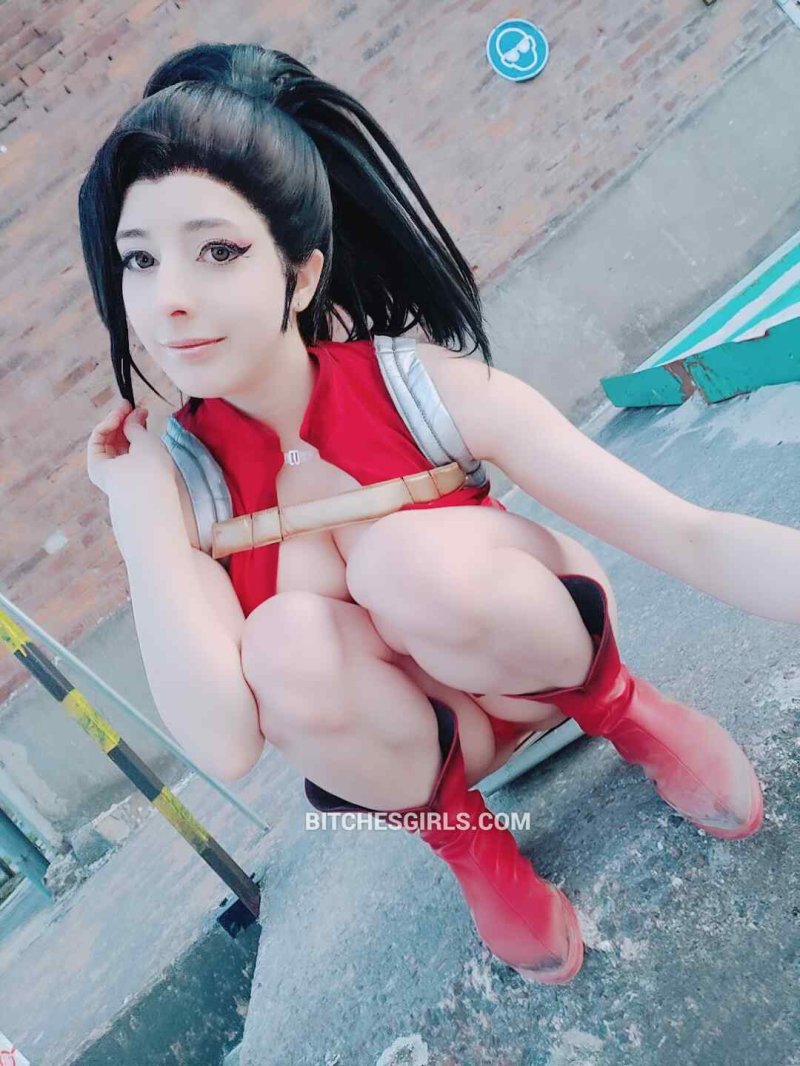 Mikomi hokina, Порно косплей, Эротика