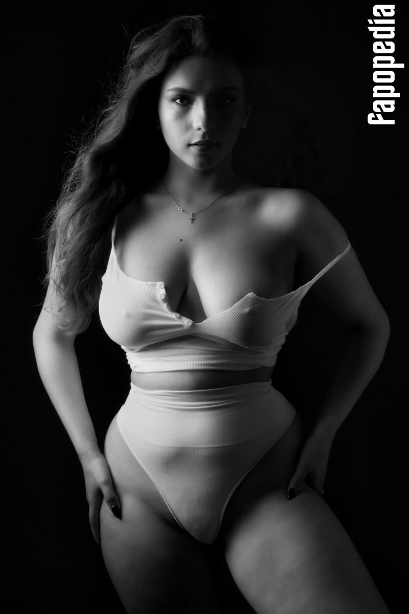 Catarina @catarinaxantunes, Эротика, Модели ню