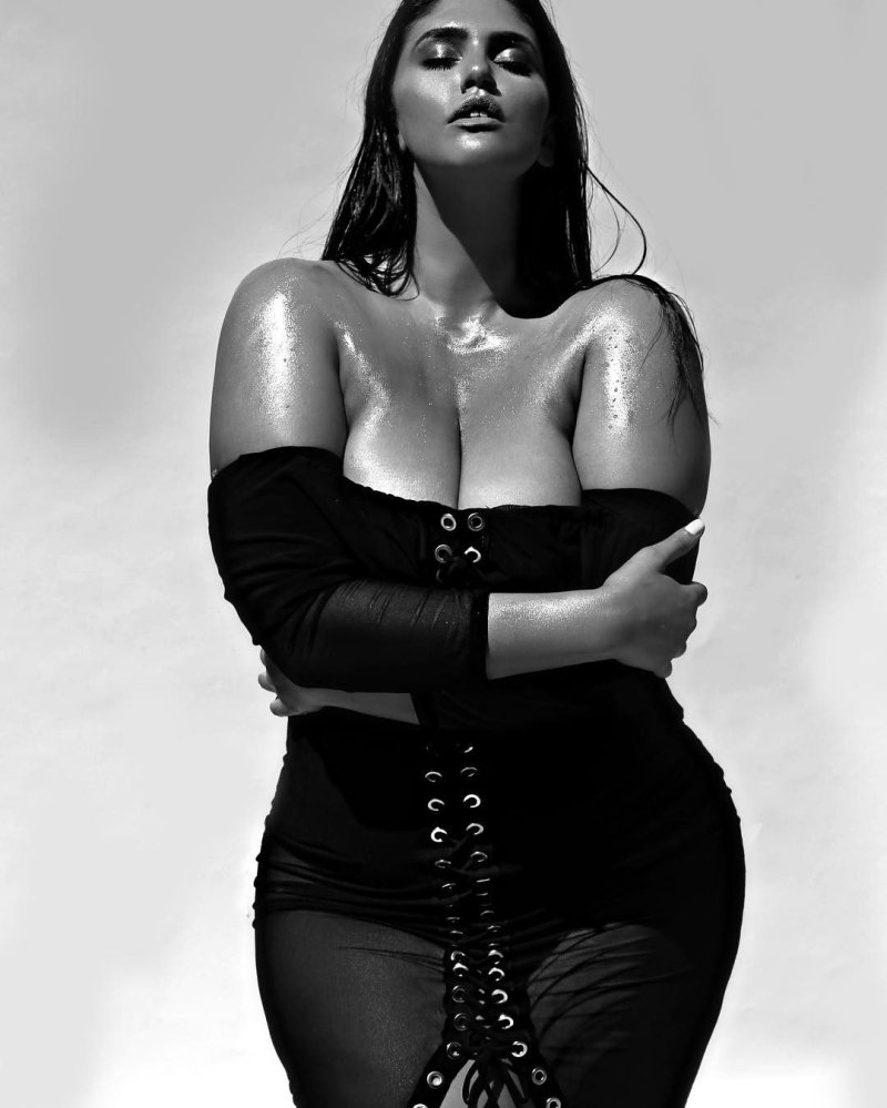 Латисия томас, Модель латисия томас, Латисия томас модель plus size