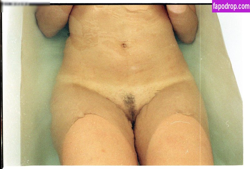 Порно, Полная девушка в ванной, Onlyfans leak