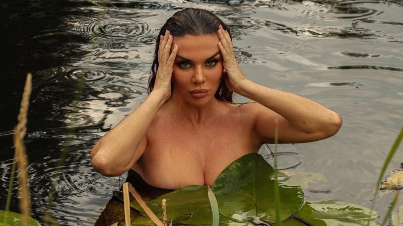 Анна седокова, Анна седокова грудь, Певица анна седокова