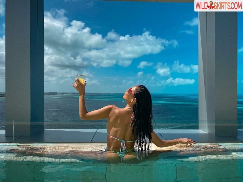 Диана саева слив, Николь шерзингер голая, Nicole scherzinger nude