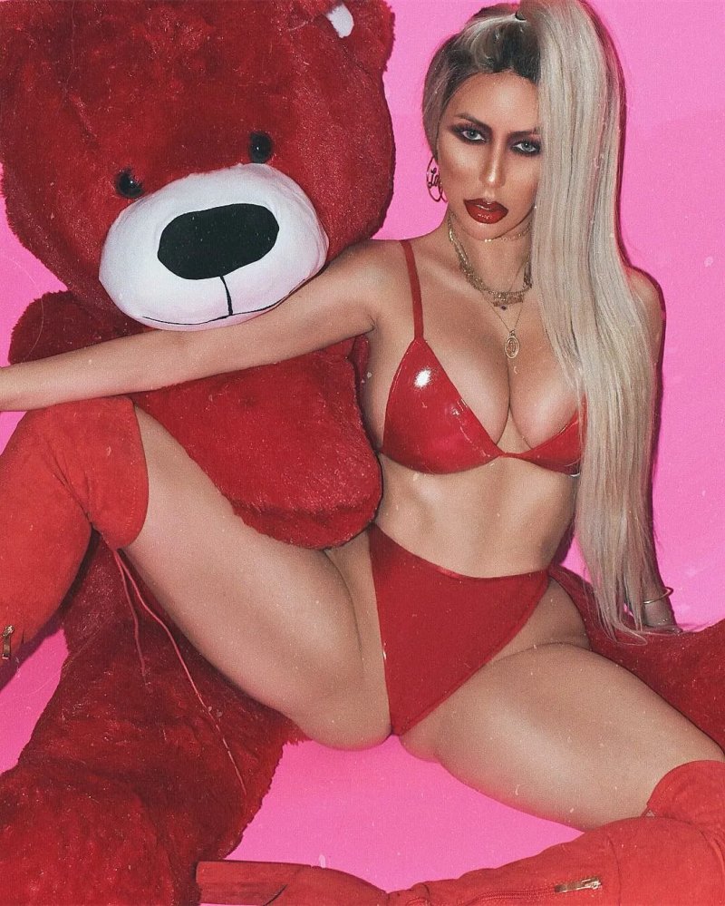 Обри о дэй, Голая обри о\'дэй (aubrey o\'day), Обри о дей