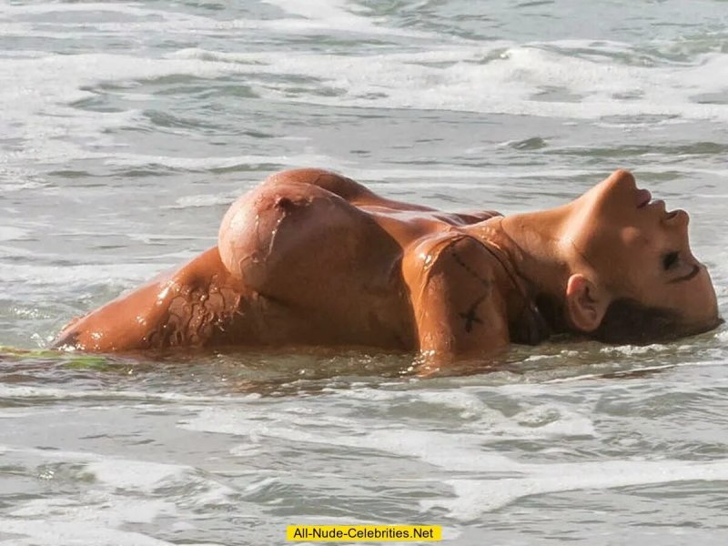 Топлесс на пляже, Топлес на пляже, Andressa urach onlyfans