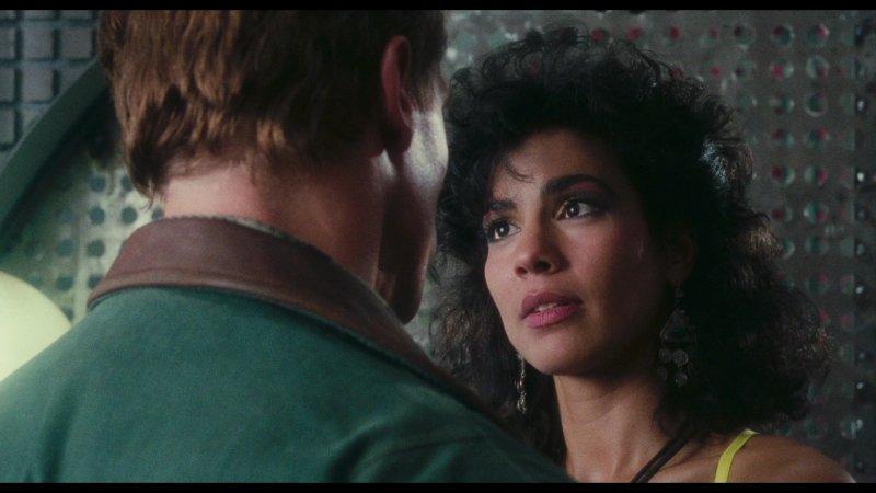 Рэйчел тикотин 1990, Рэйчел тикотин, Total recall 1990 шерон