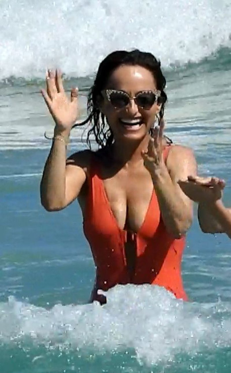 Giada de laurentiis, Giada de laurentiis nip slip, Giada de laurentiis bikini
