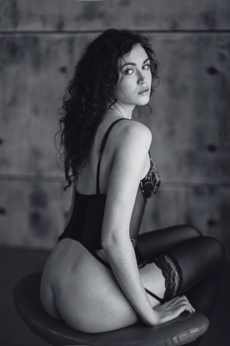 Кристина симонова, Кристина ветвицкая симонова, Модель ню