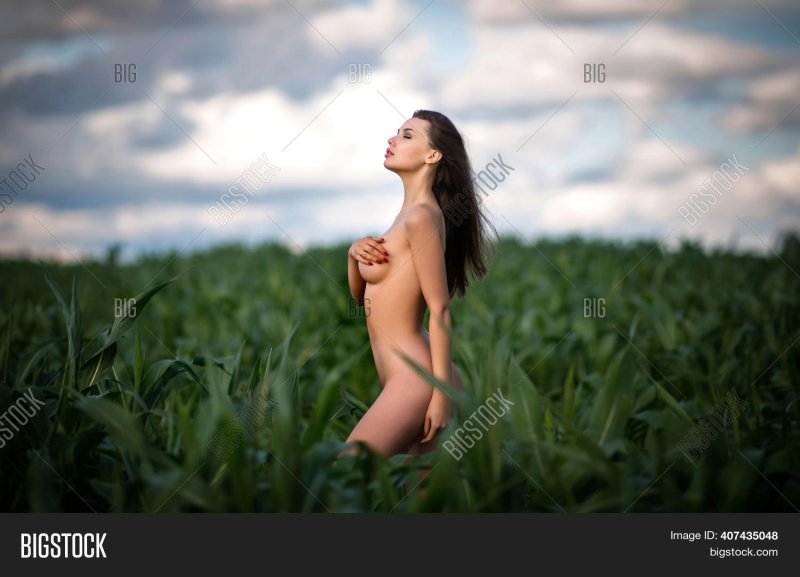 Эротика, Фотомодели эротика, Модель ню
