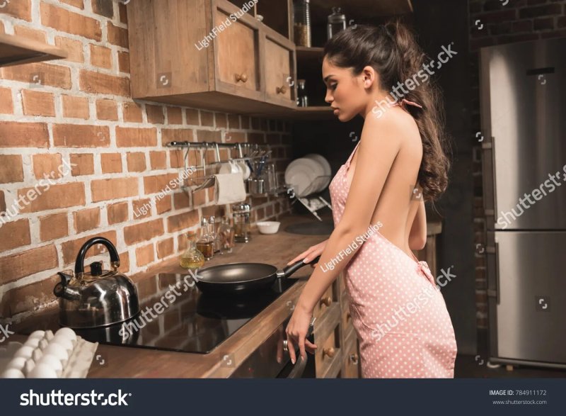 Кухня девушка, Женщина на кухне, Фотосессия на кухне