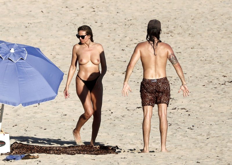 Heidi klum topless, Хайди клум, Топлесс на пляже