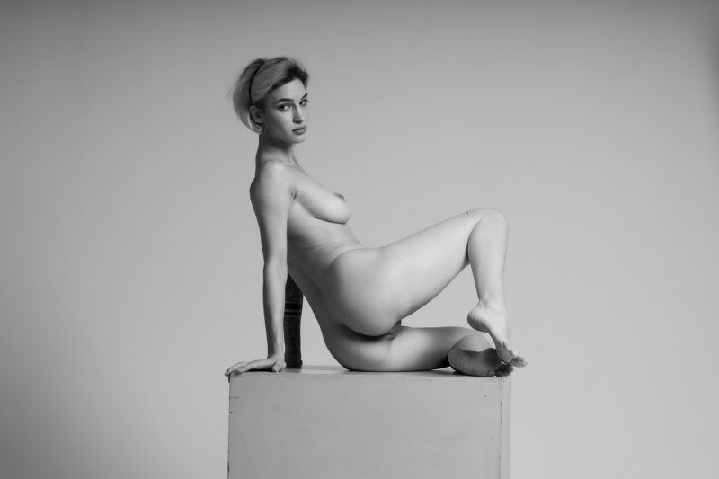 Эротика, Ню модели, Фотосессии ню