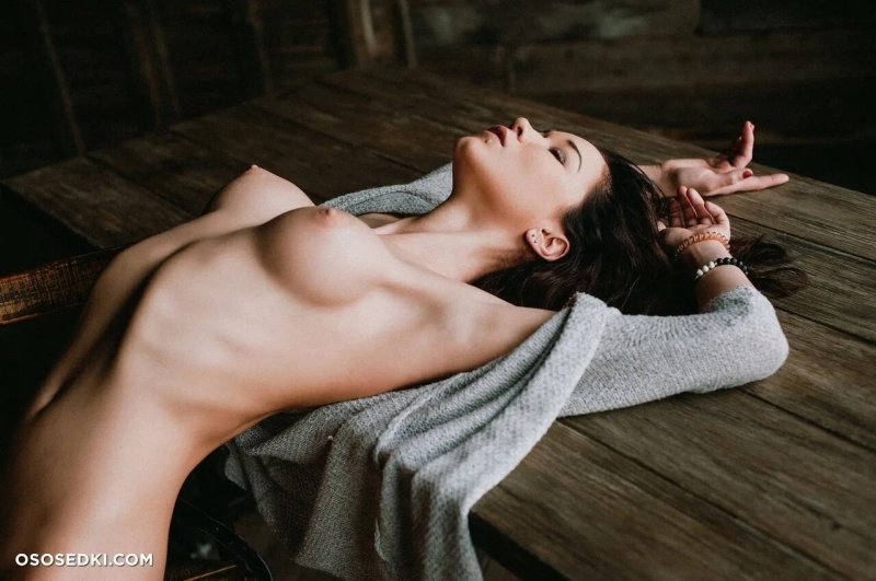Фотомодели ню