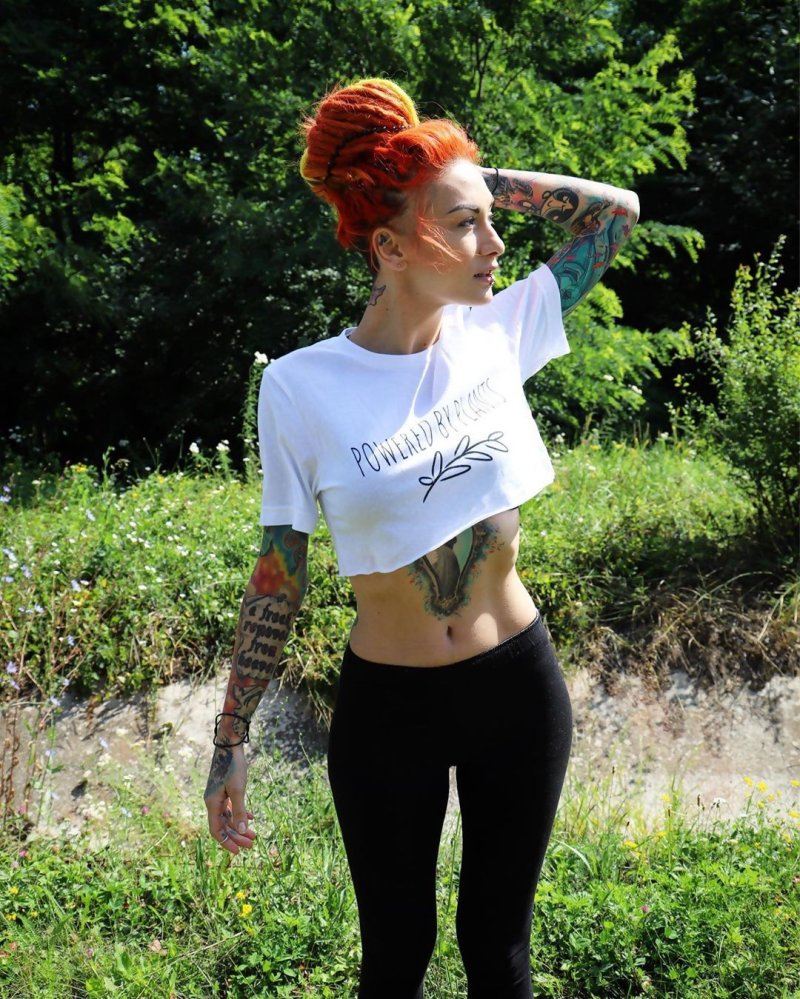 Lena scissorhands