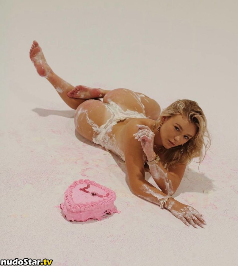 Katie sigmond, Katie sigmond naked, Девушка
